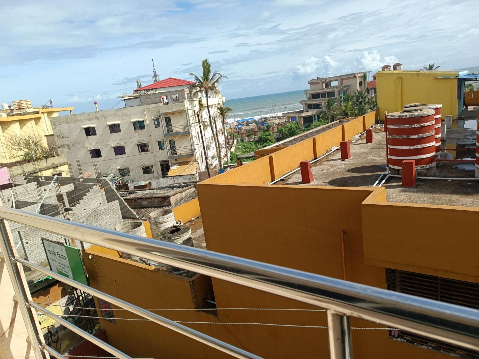 Mom Hotel - Unit Of Mom Hotel Puri Esterno foto